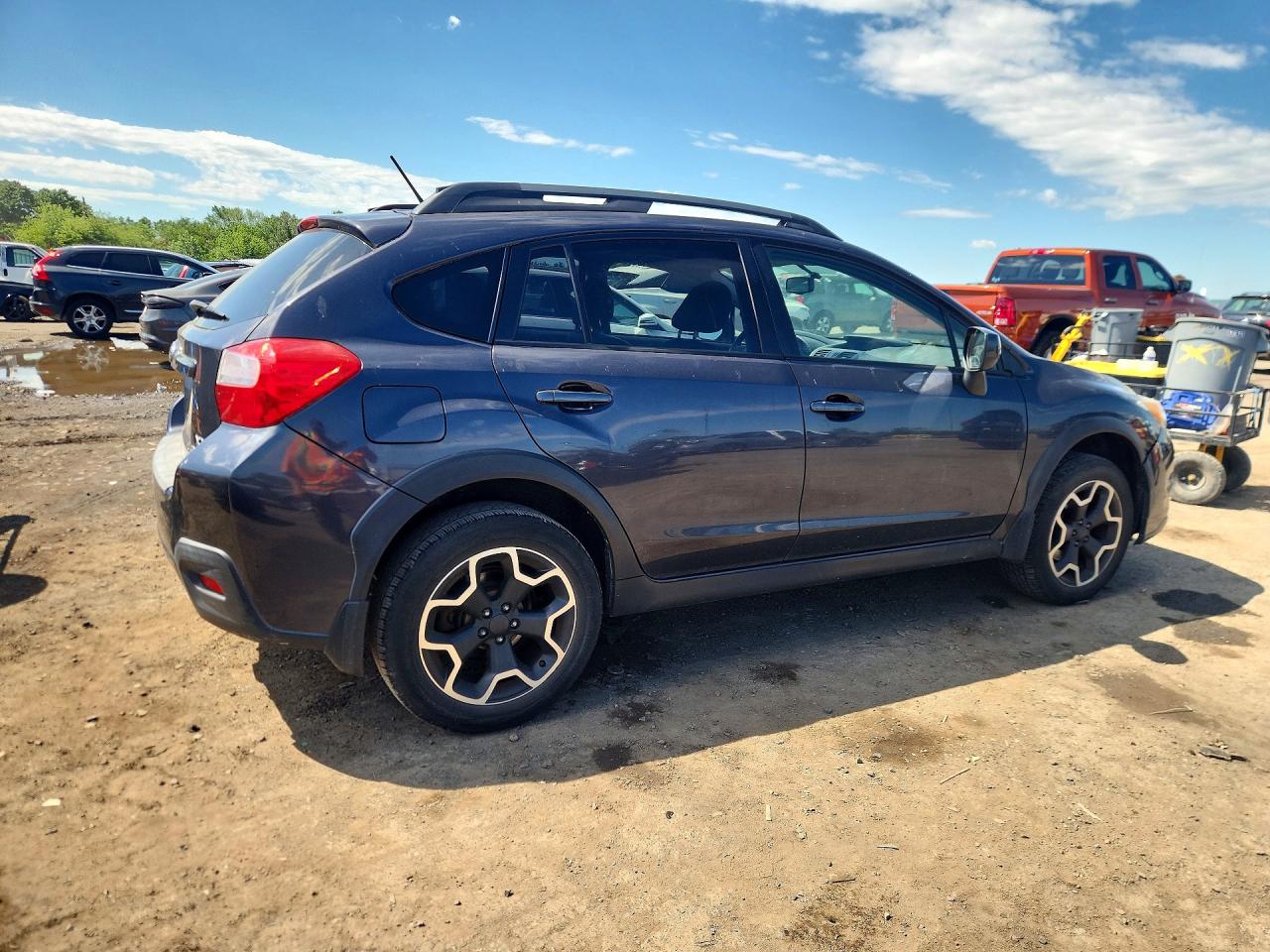 2013 SUBARU XV