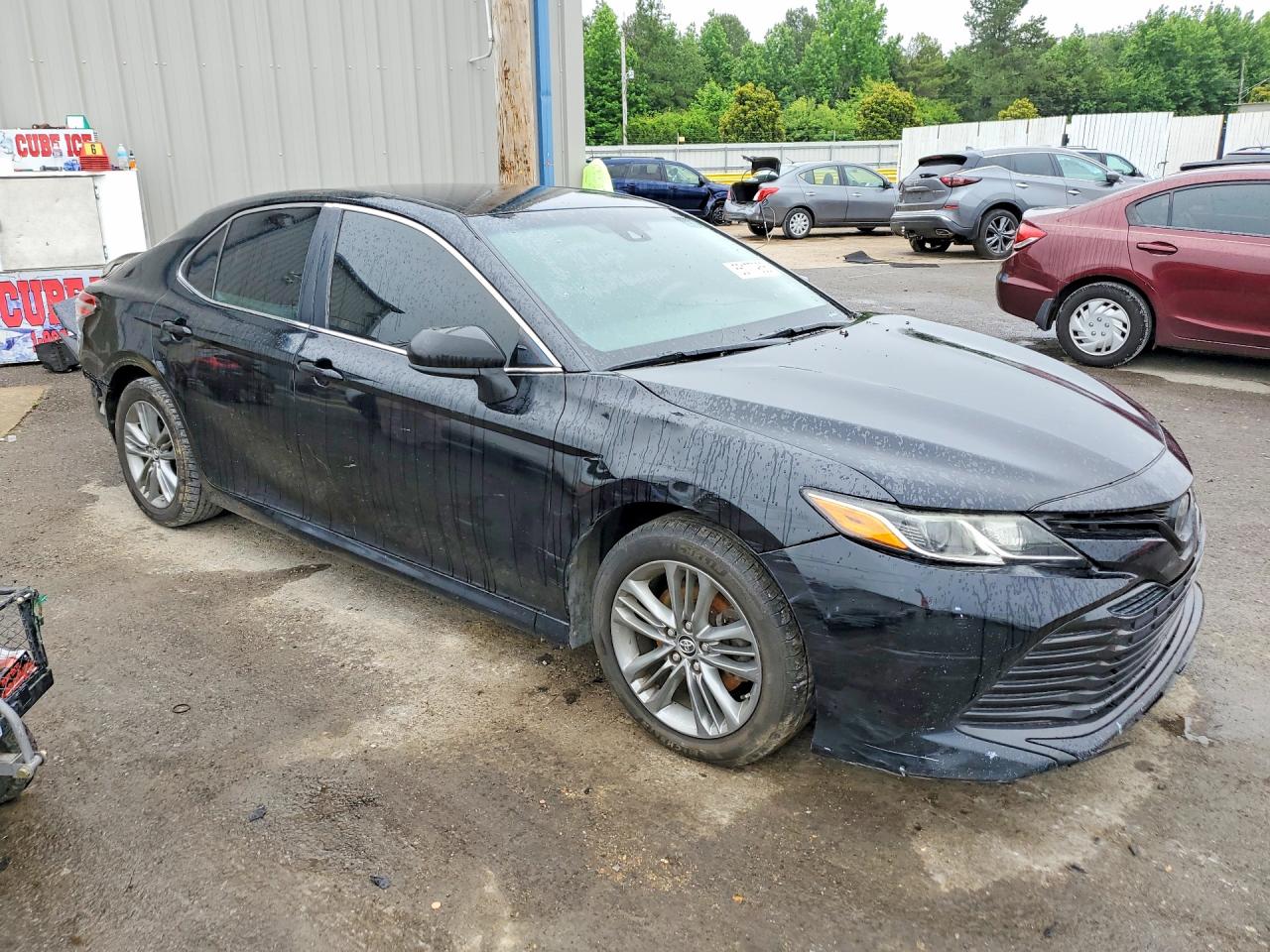2018 TOYOTA CAMRY