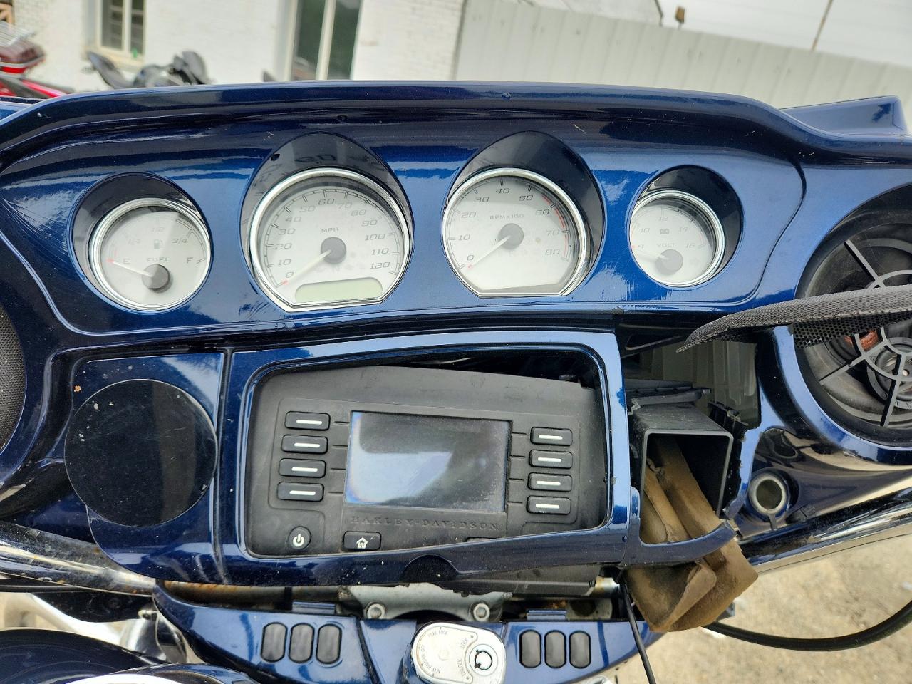 2014 HARLEY-DAVIDSON FL