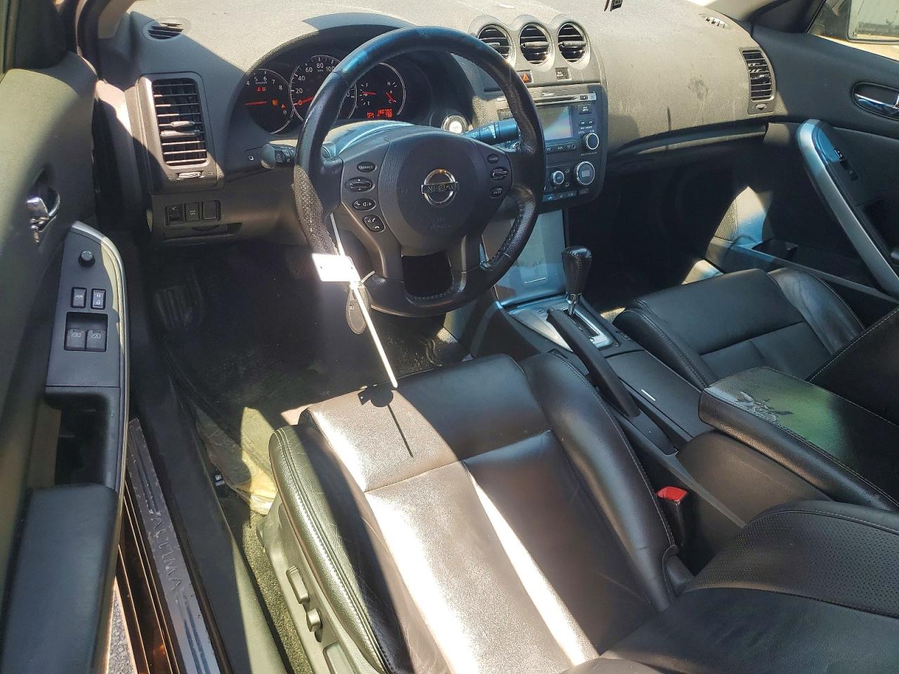 2010 NISSAN ALTIMA