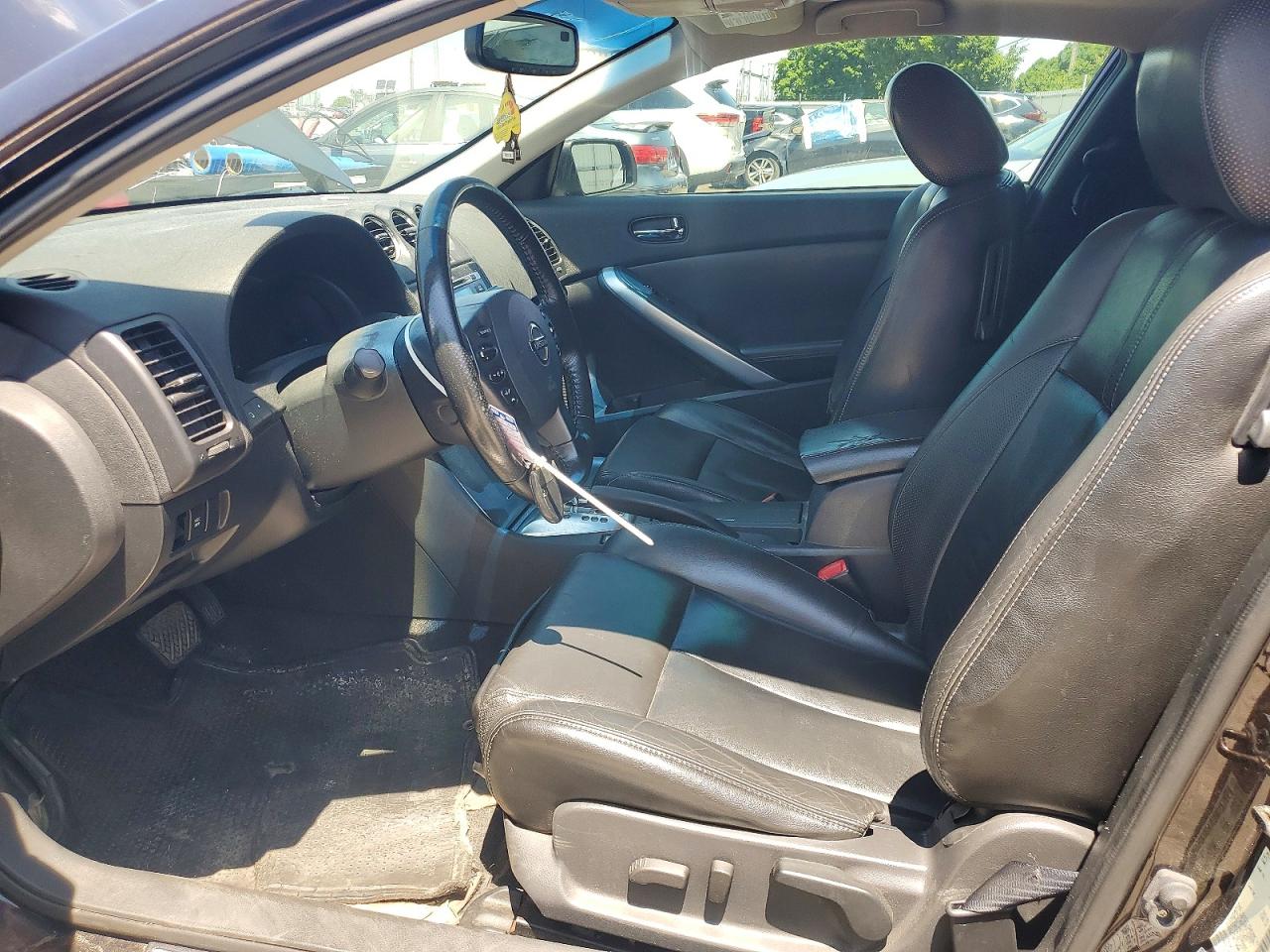 2010 NISSAN ALTIMA