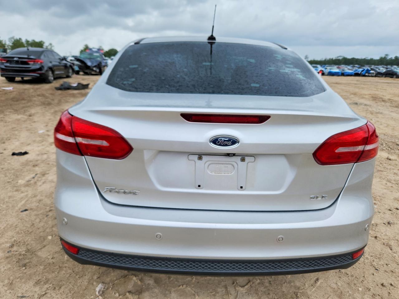 2017 FORD FOCUS