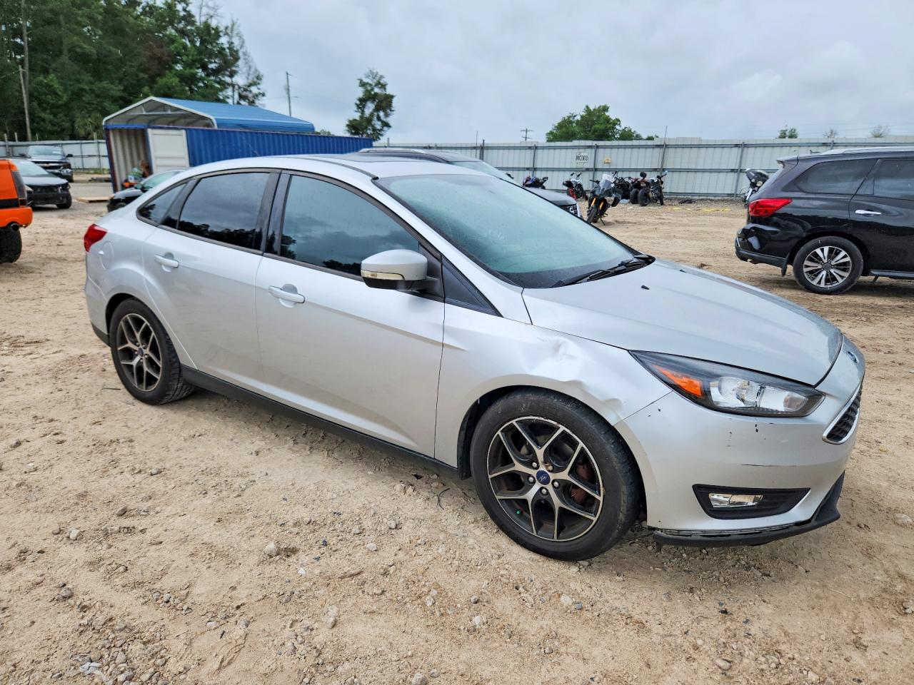 2017 FORD FOCUS