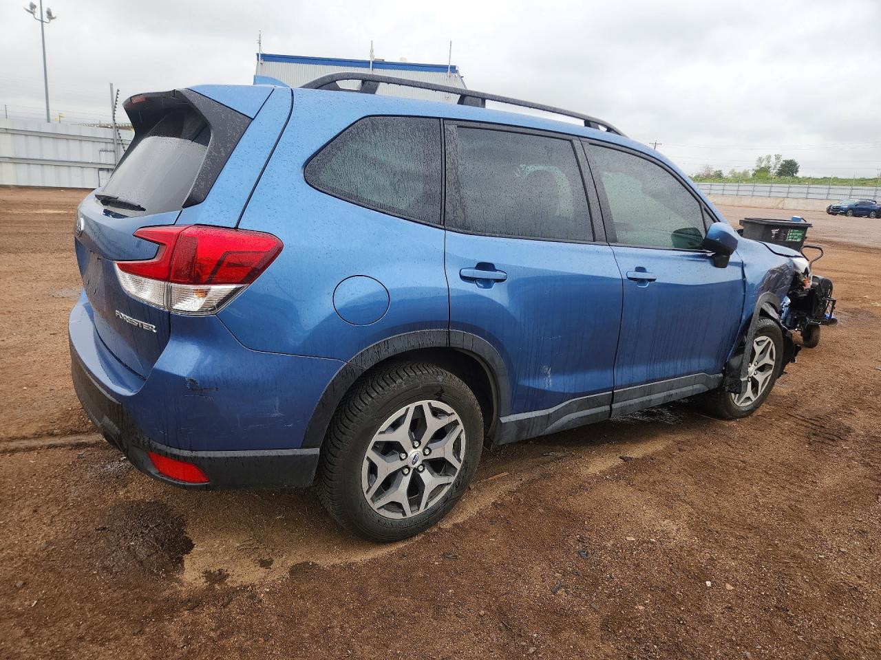 2023 SUBARU FORESTER