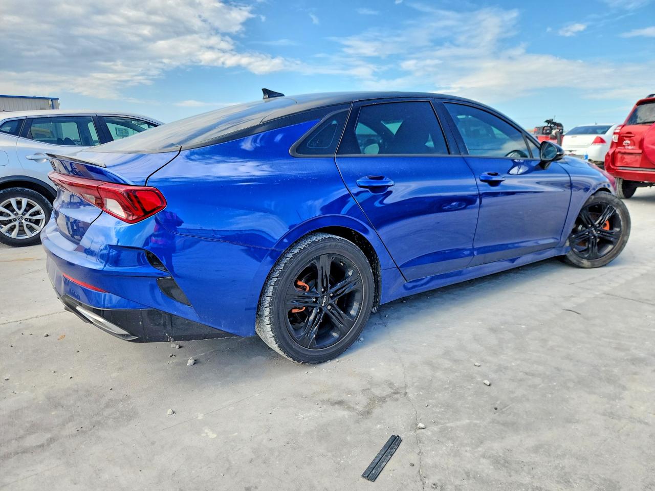 2023 KIA K5