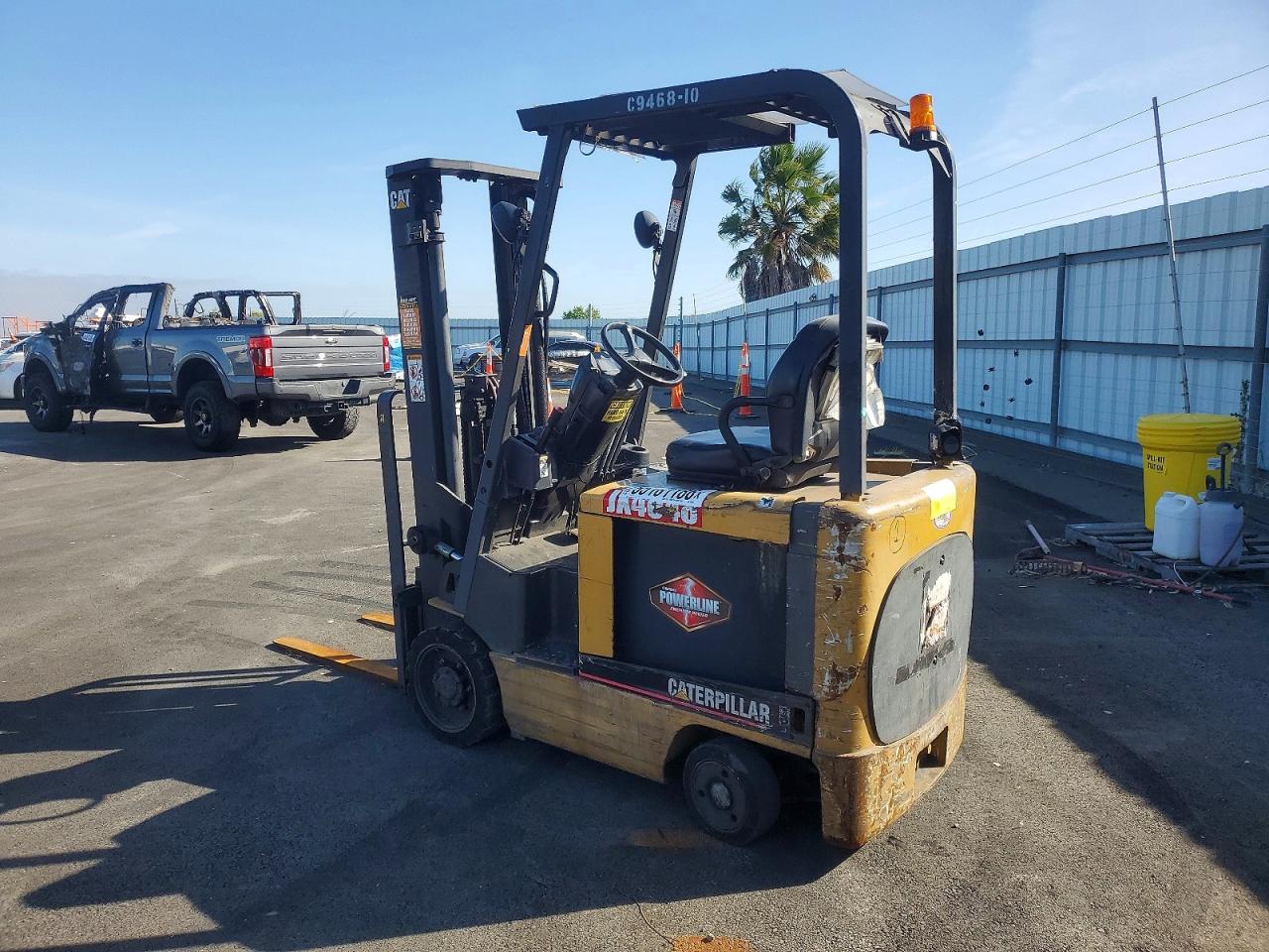2001 CATERILLAR forklift