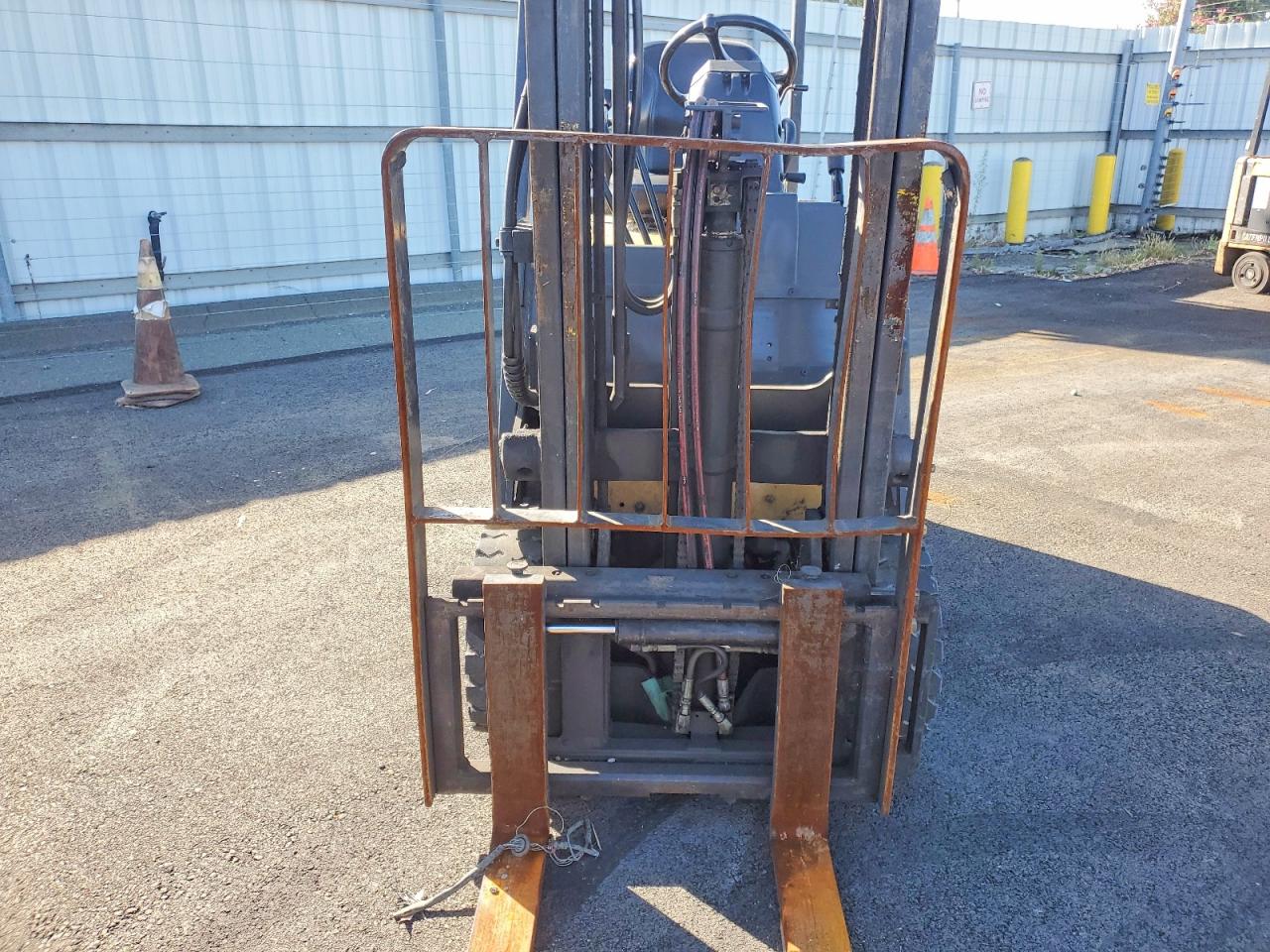2001 CATERILLAR forklift