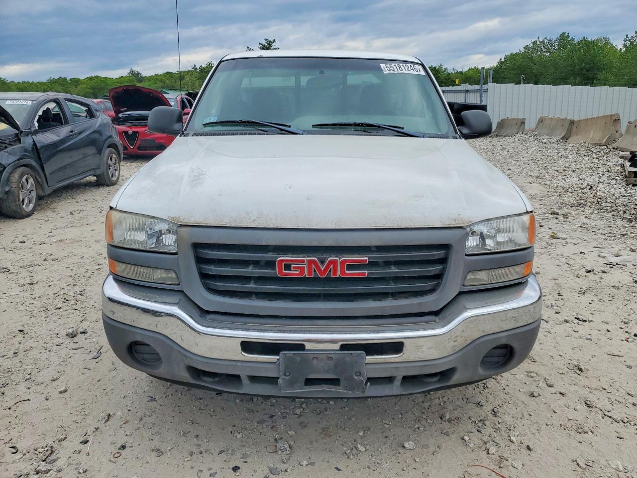 2006 GMC SIERRA