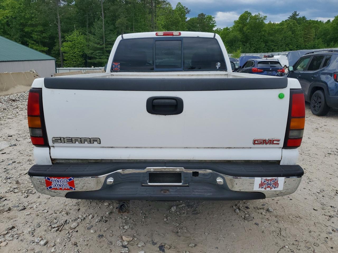 2006 GMC SIERRA