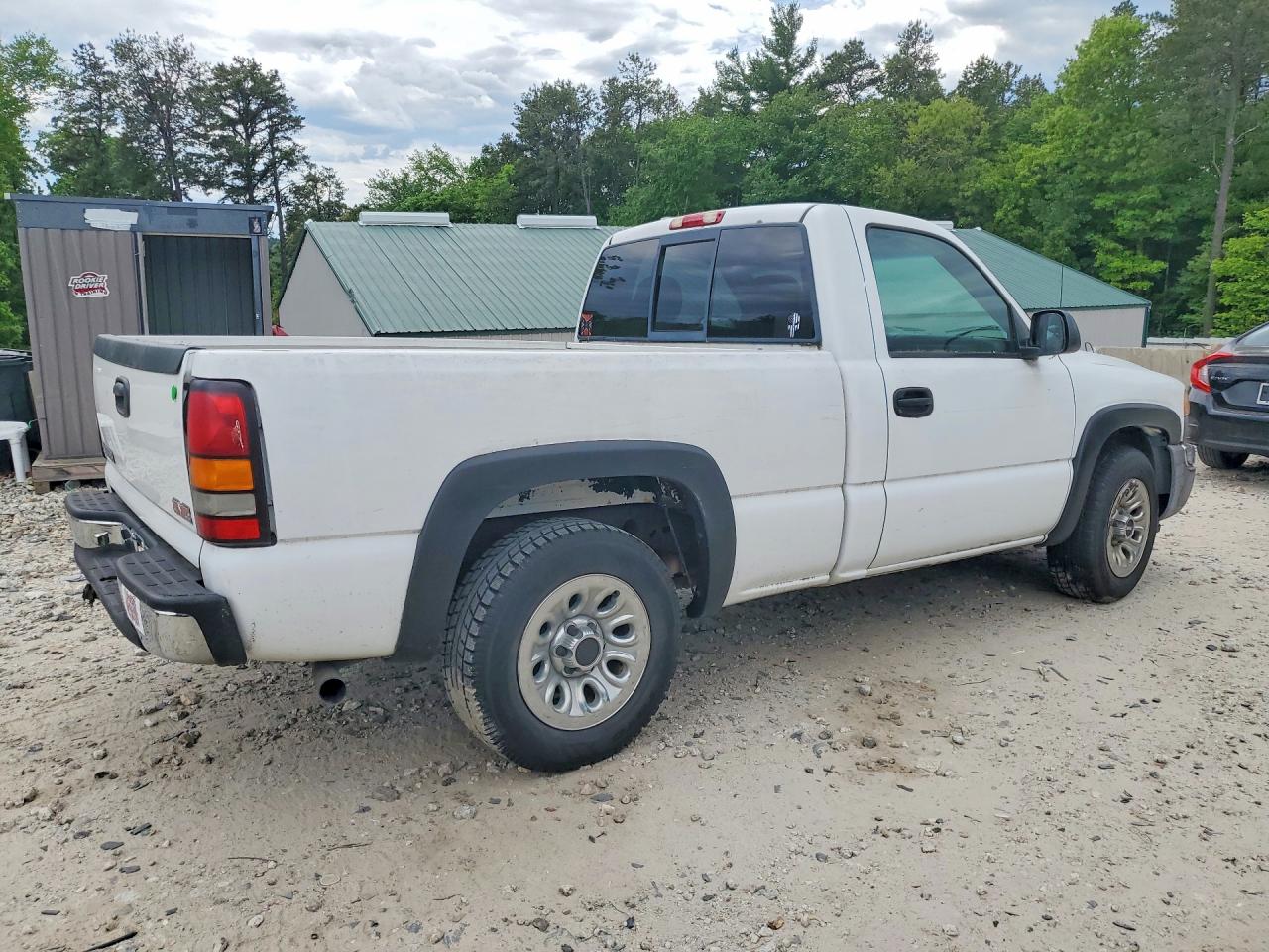 2006 GMC SIERRA