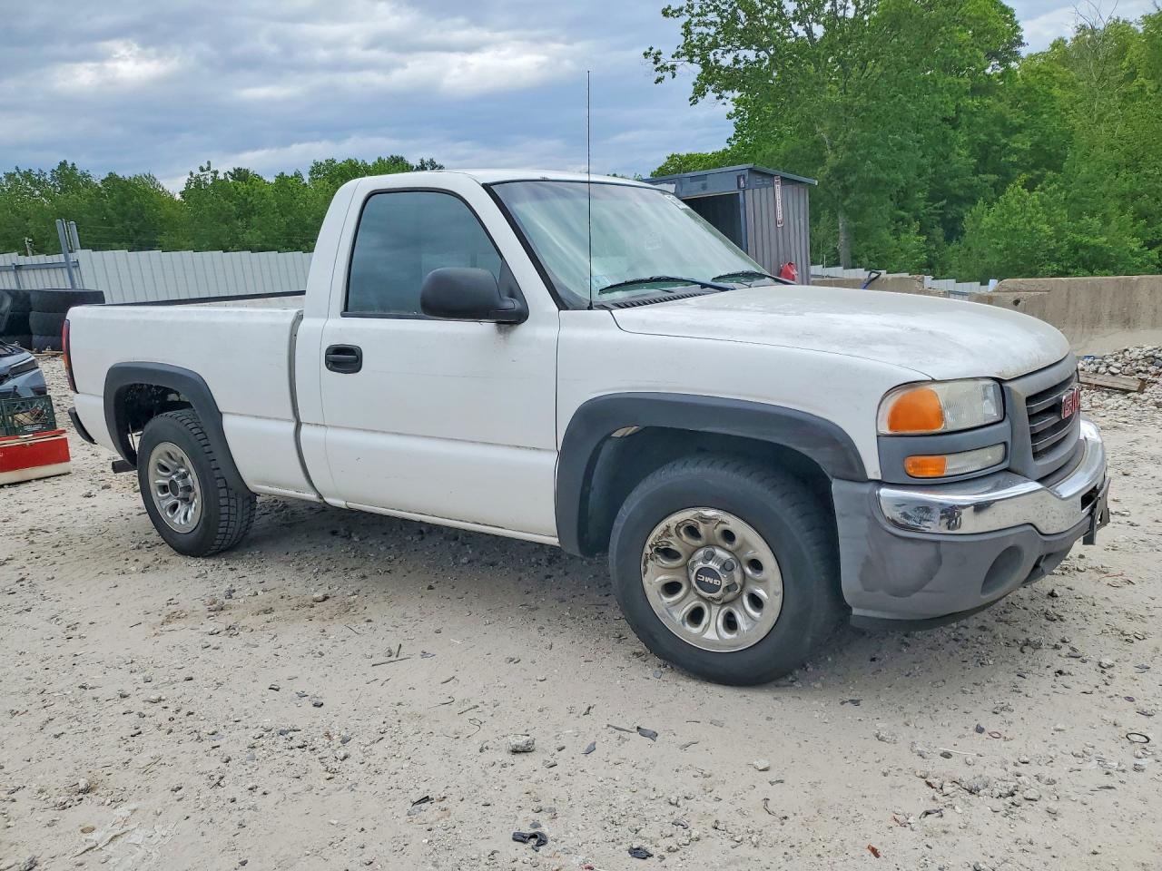 2006 GMC SIERRA