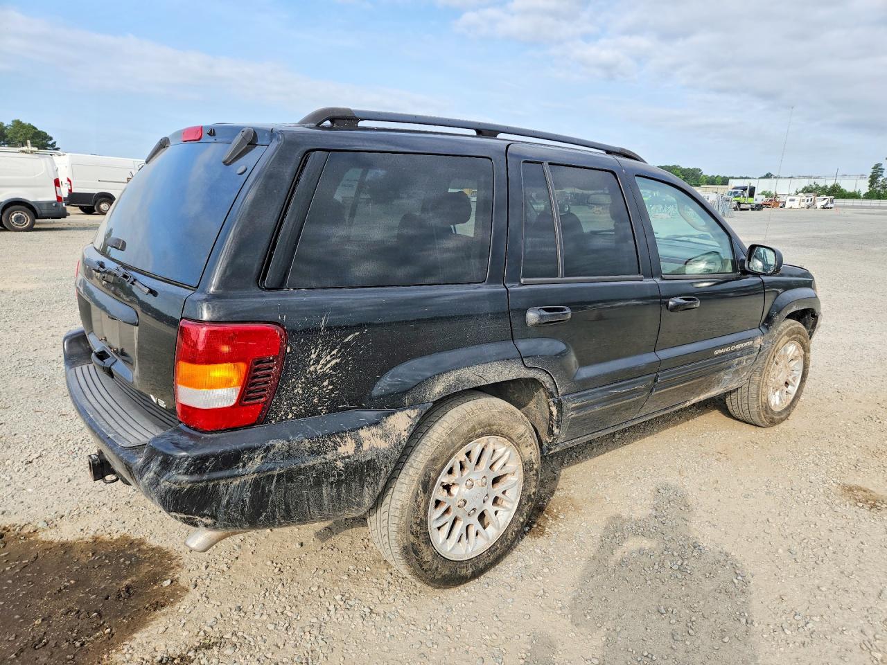 2002 JEEP CHEROKEE