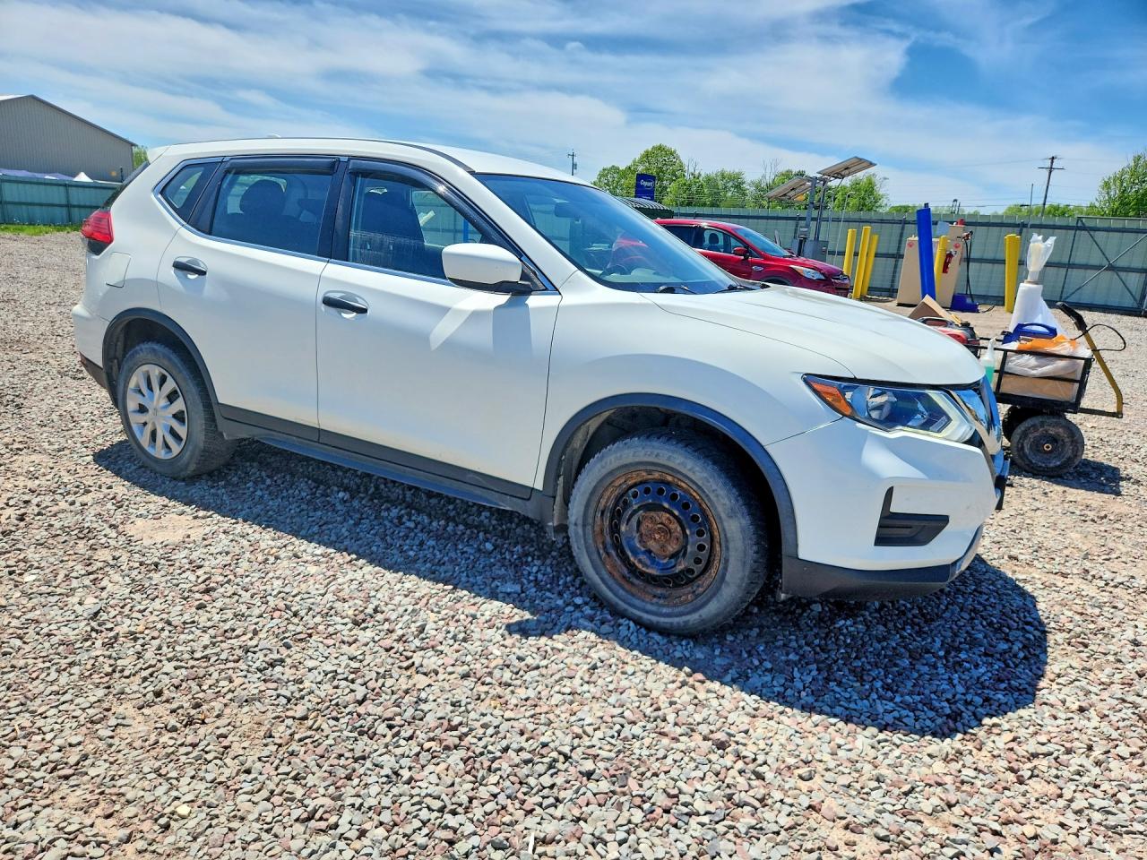 2017 NISSAN ROGUE