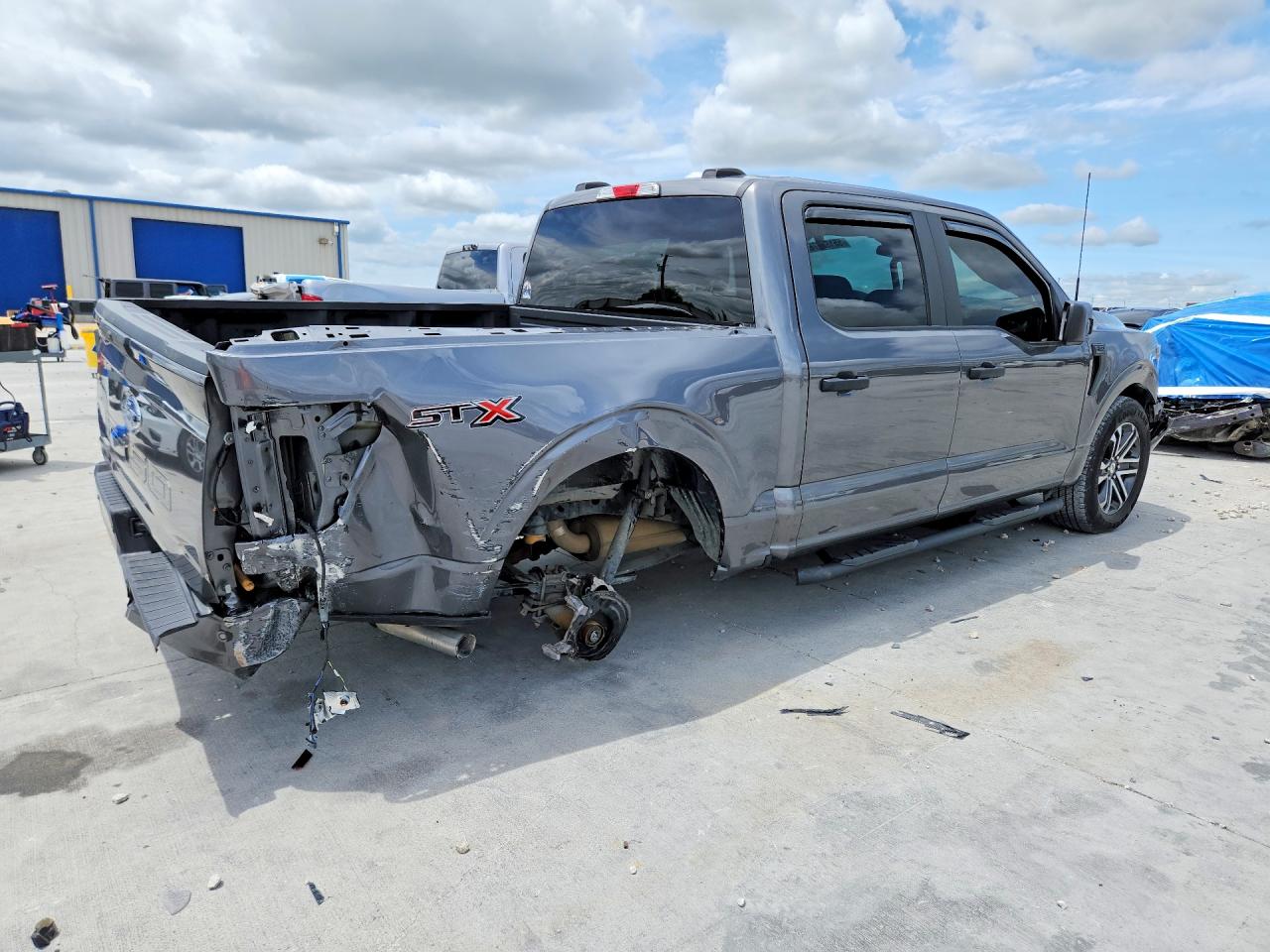 2023 FORD F150