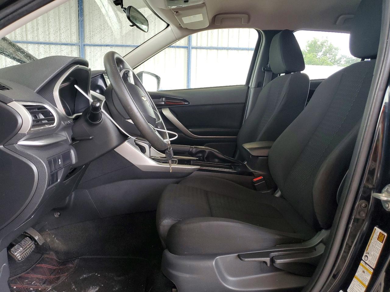 2019 MITSUBISHI ECLIPSE