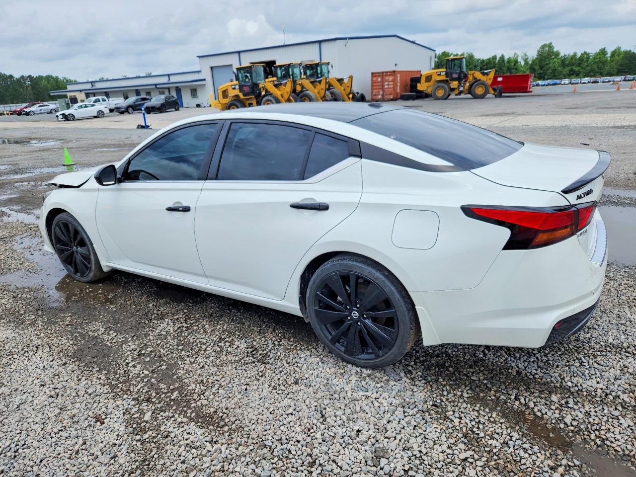 2022 NISSAN ALTIMA