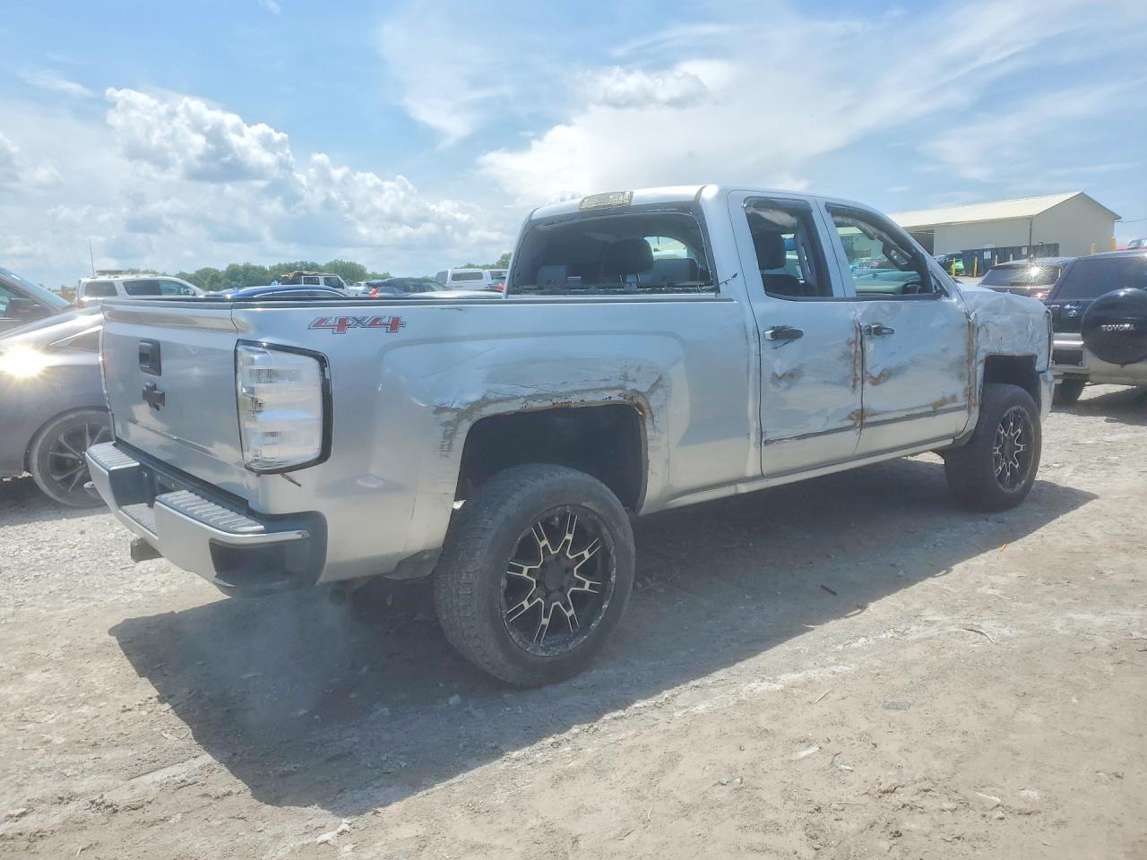 2016 CHEVROLET SILVERADO