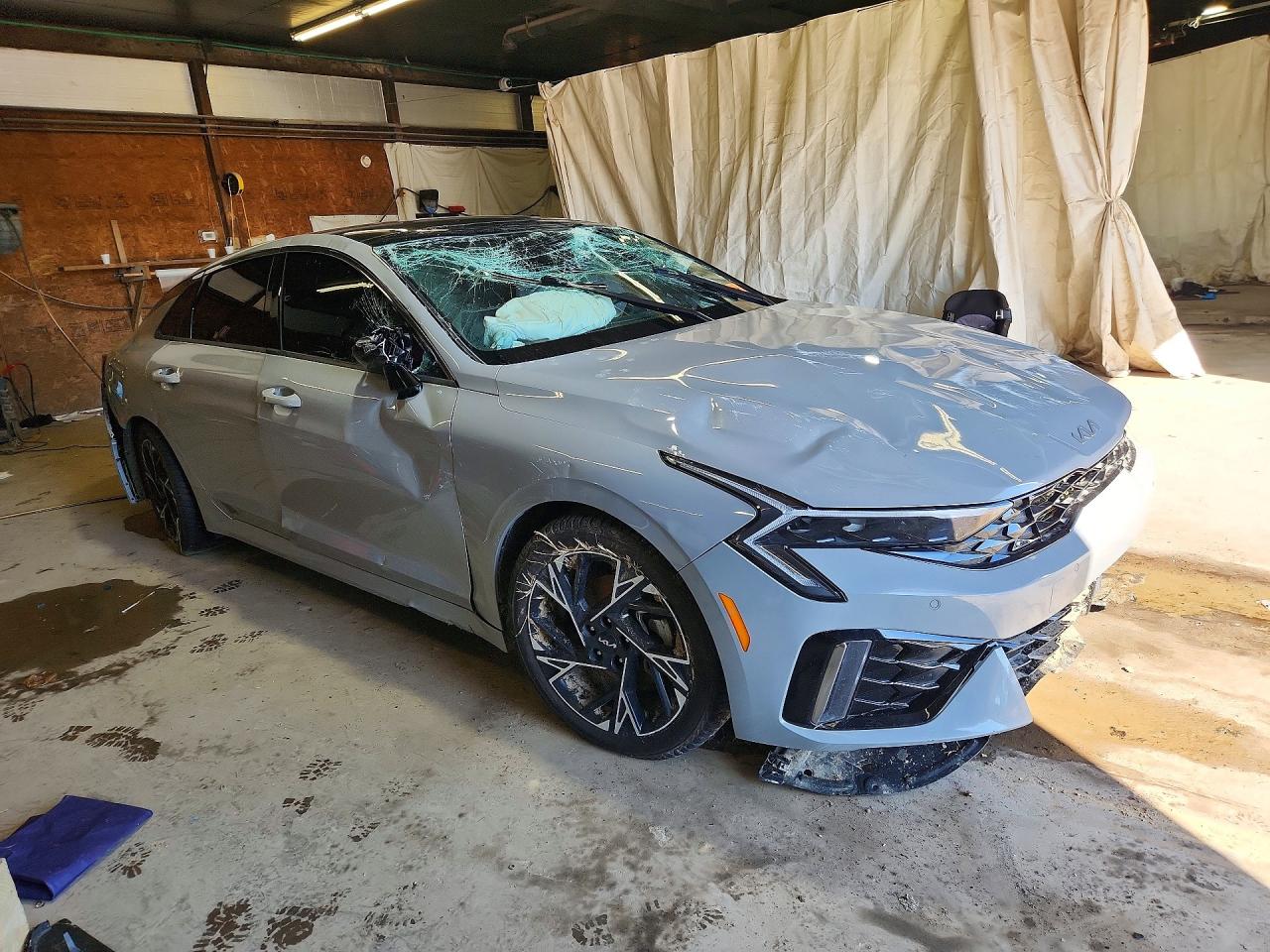 2025 KIA K5