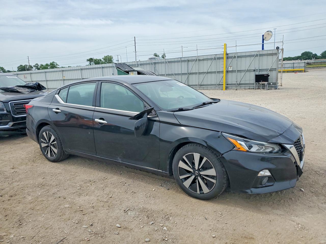2019 NISSAN ALTIMA