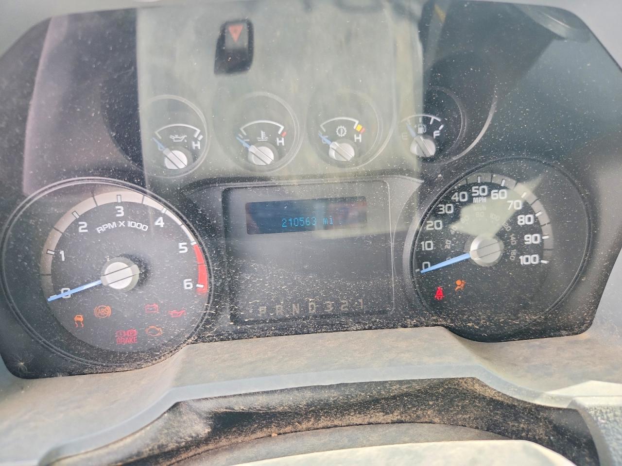 2015 FORD F550