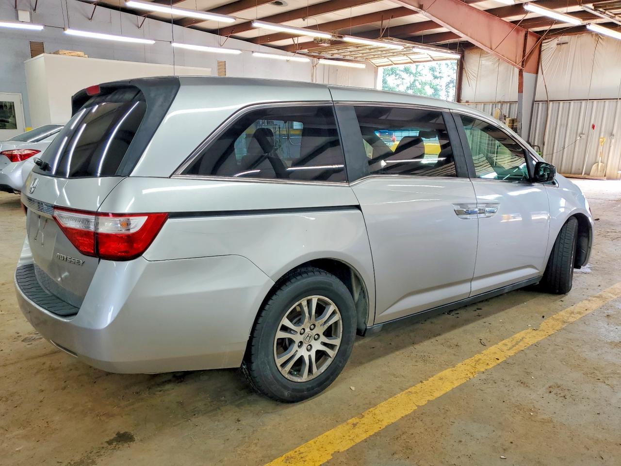 2011 HONDA ODYSSEY