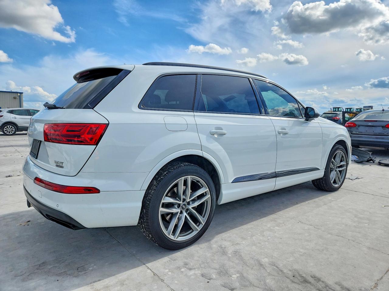 2018 AUDI Q7