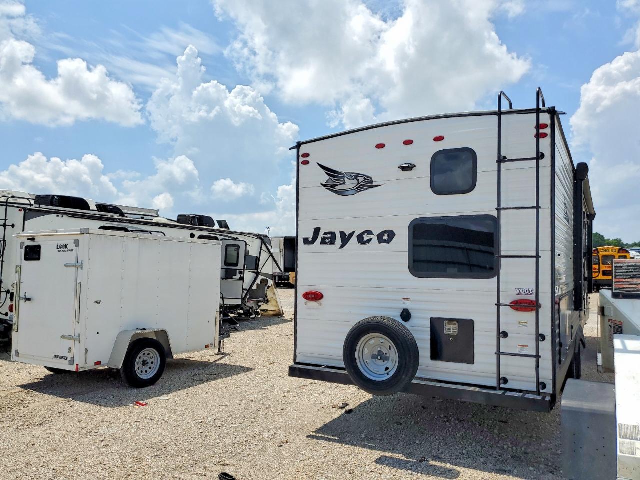 2022 JAYFLIGHT SLX BY JAY RECREATION