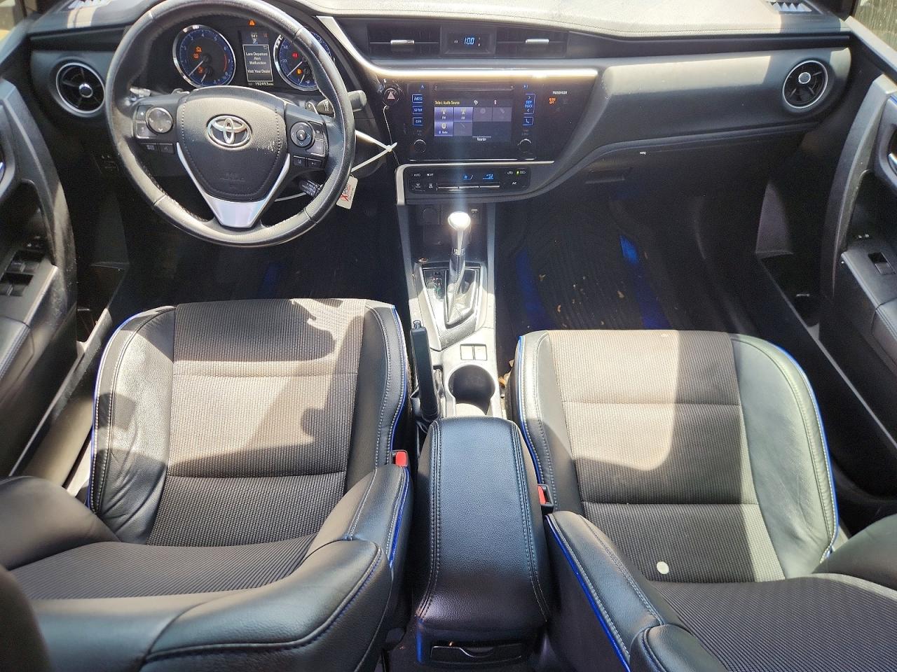 2017 TOYOTA COROLLA