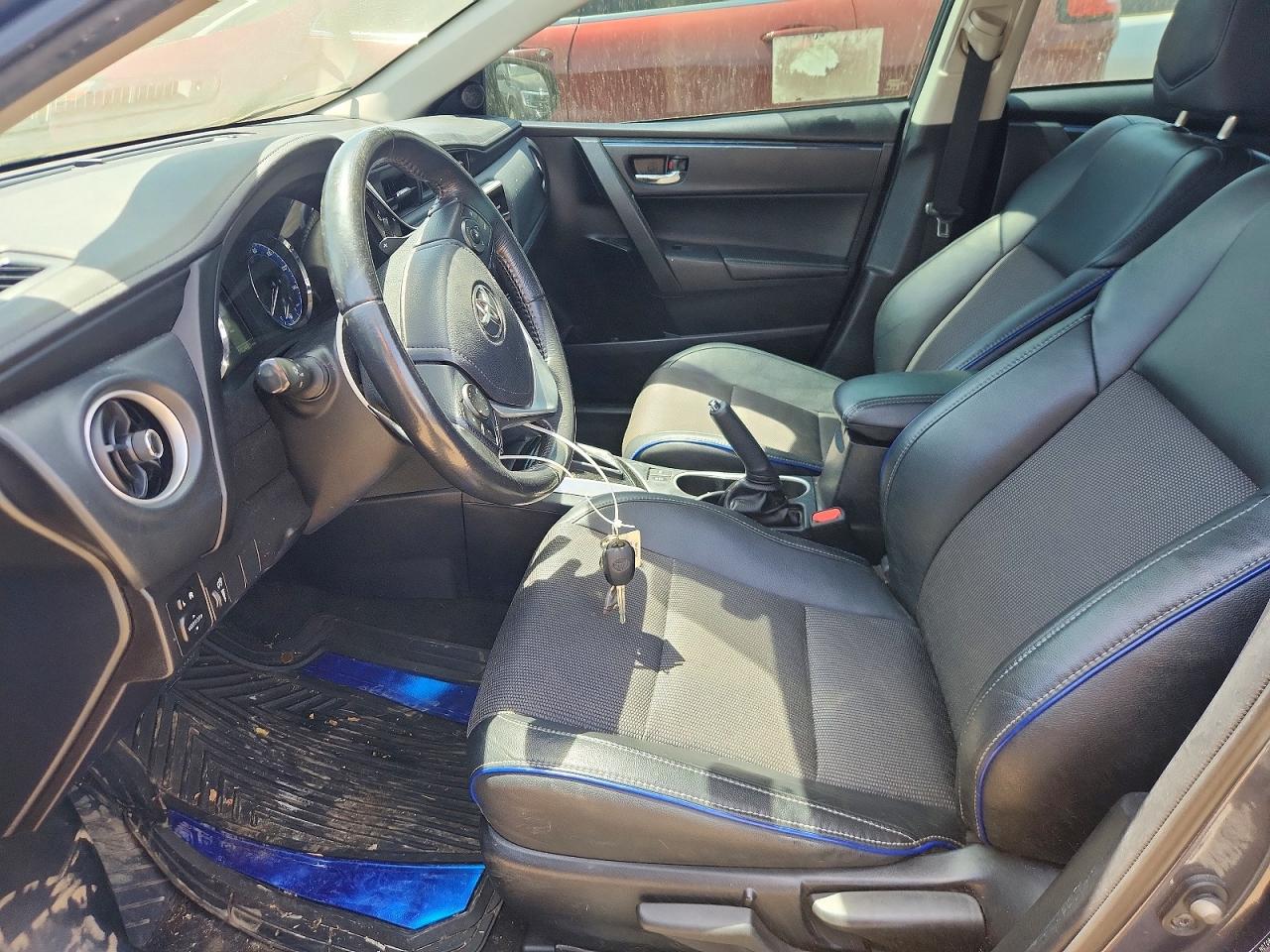 2017 TOYOTA COROLLA