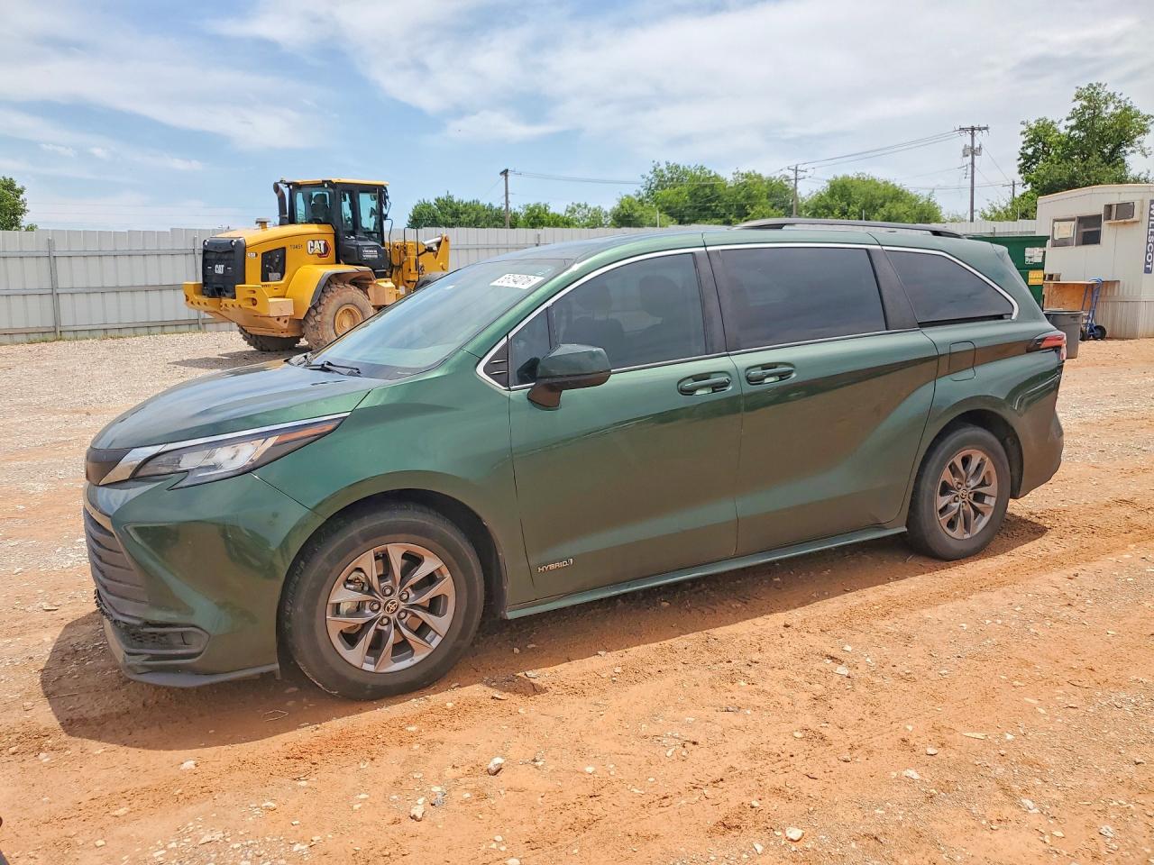 2021 TOYOTA SIENNA