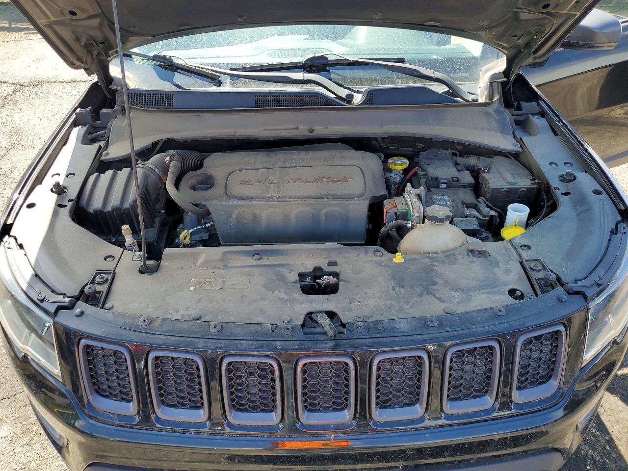 2017 JEEP COMPASS