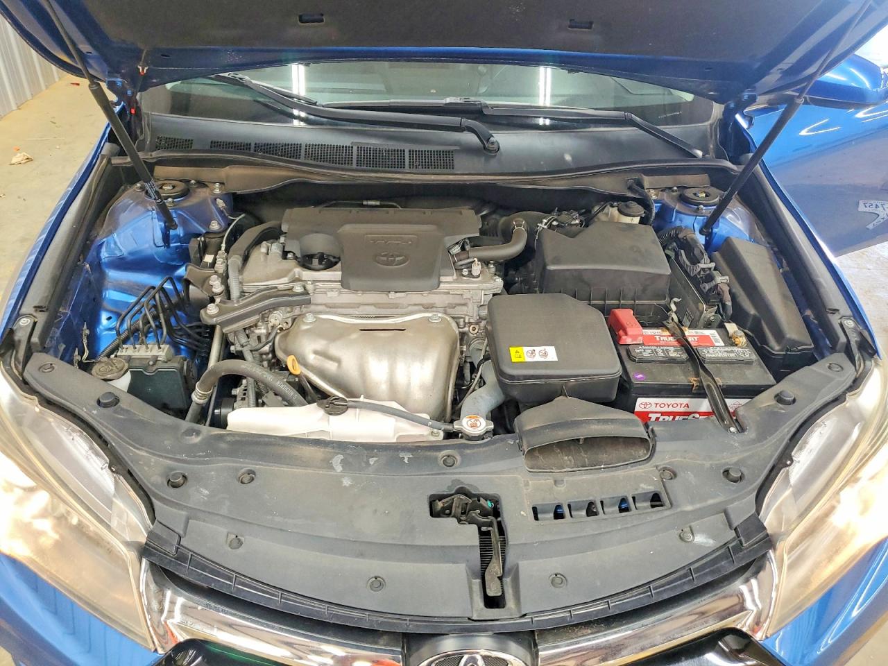 2017 TOYOTA CAMRY