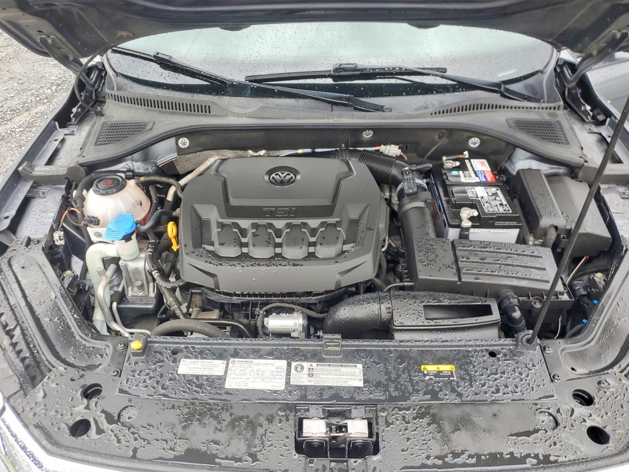 2020 VOLKSWAGEN PASSAT