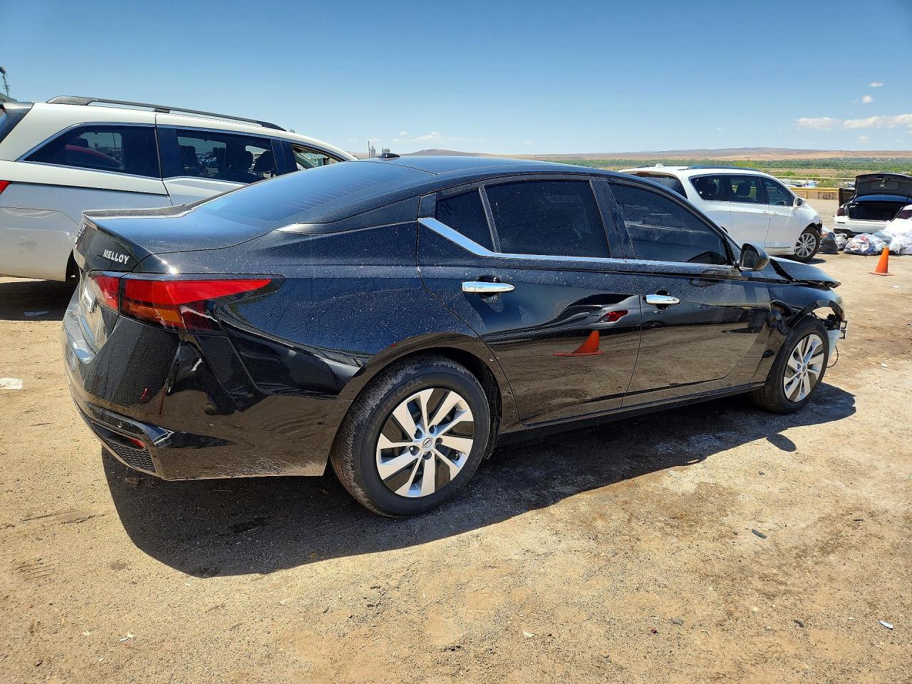 2025 NISSAN ALTIMA