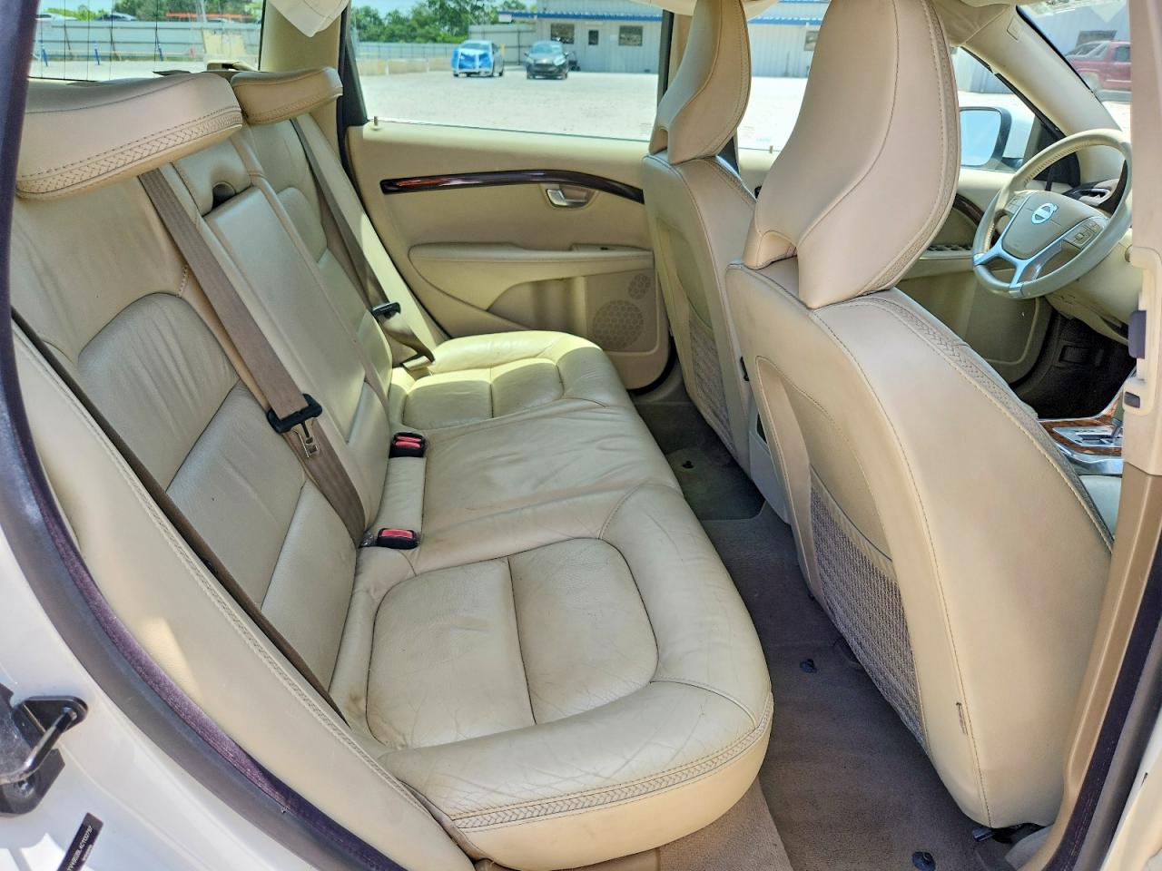 2012 VOLVO XC70