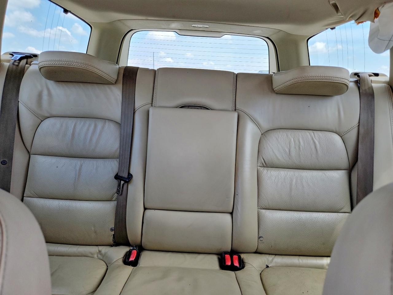 2012 VOLVO XC70