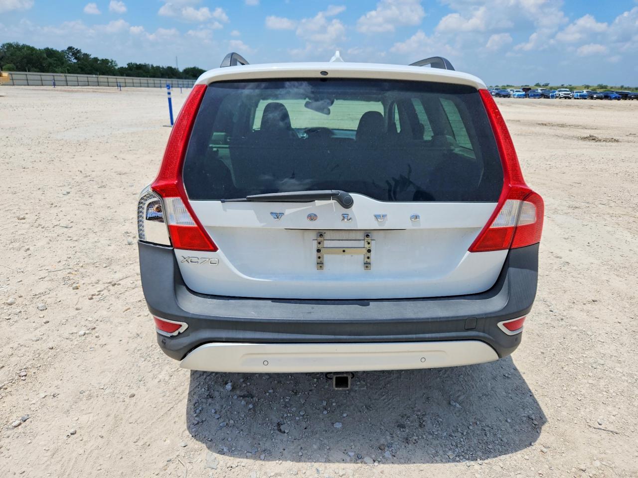 2012 VOLVO XC70