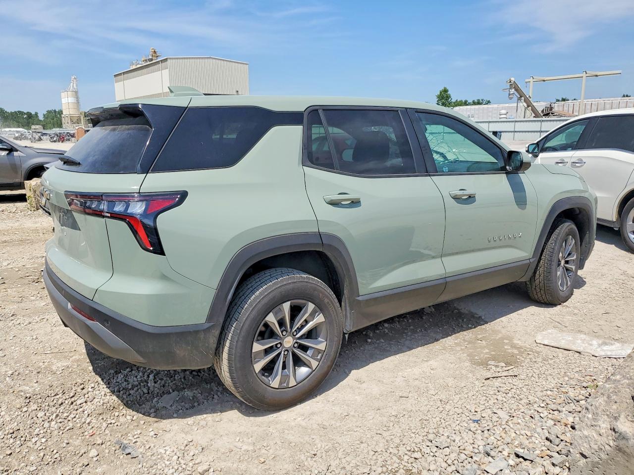 2025 CHEVROLET EQUINOX