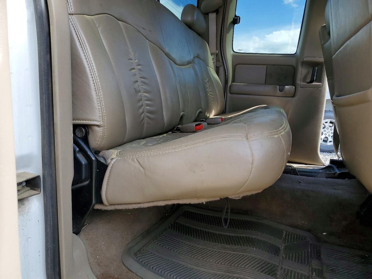 2001 CHEVROLET SILVERADO