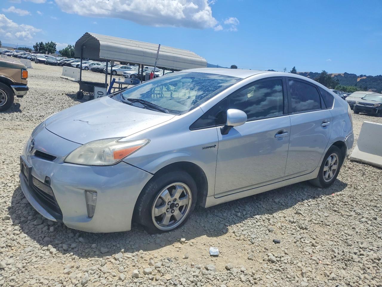 2013 TOYOTA PRIUS