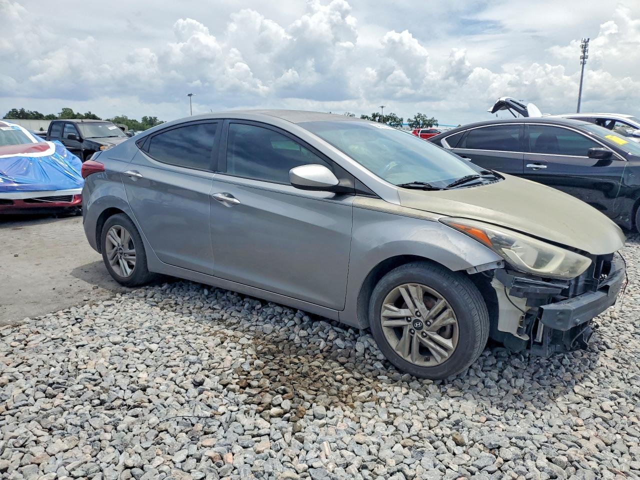 2014 HYUNDAI ELANTRA
