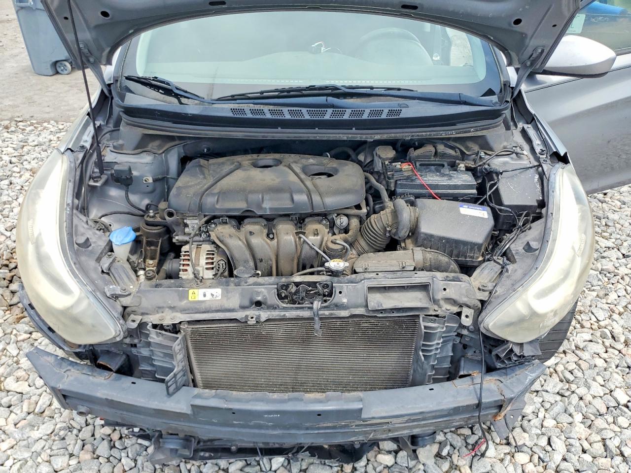 2014 HYUNDAI ELANTRA