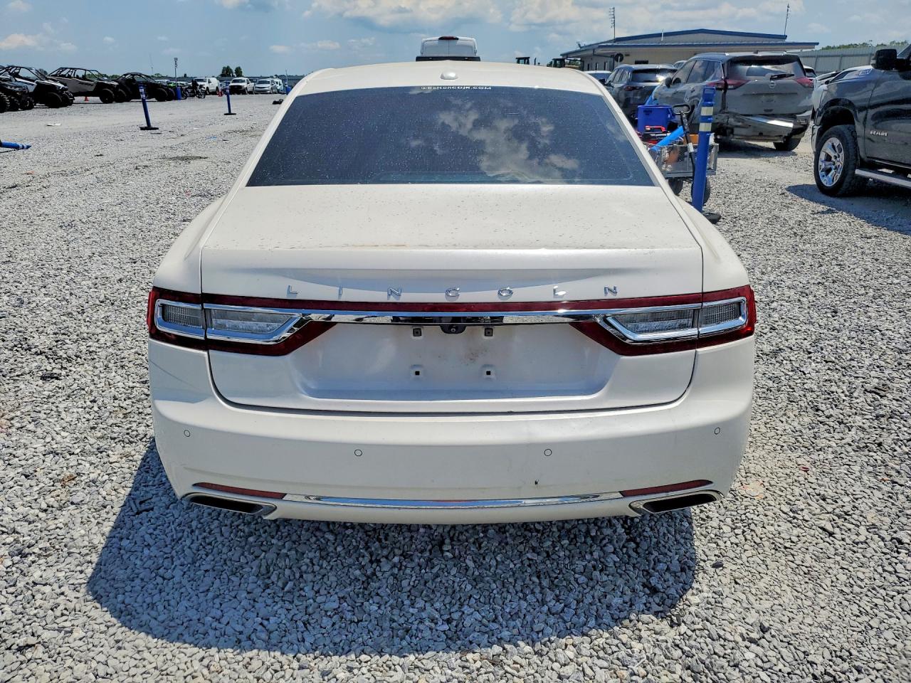 2017 LINCOLN CONTINENTL