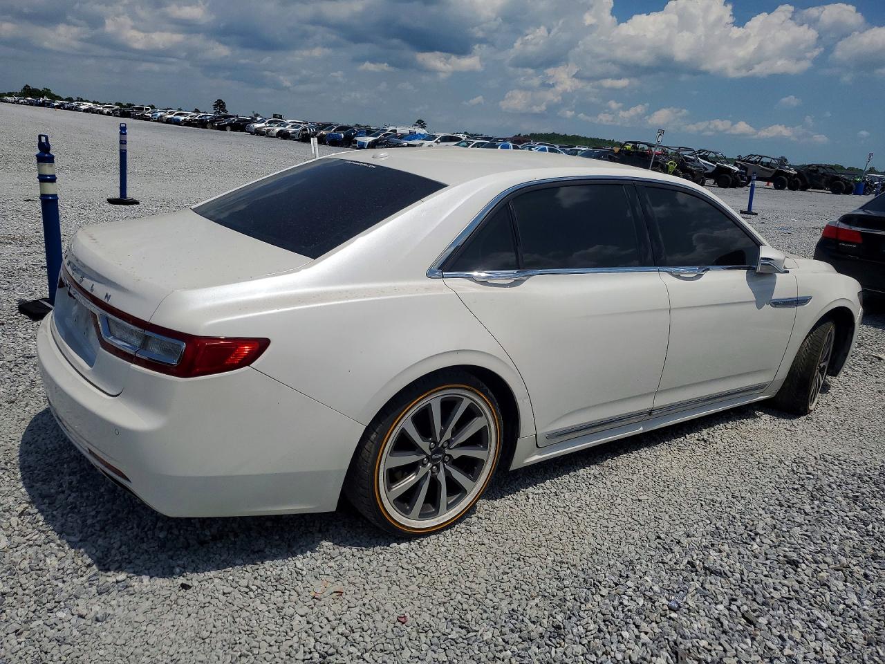 2017 LINCOLN CONTINENTL