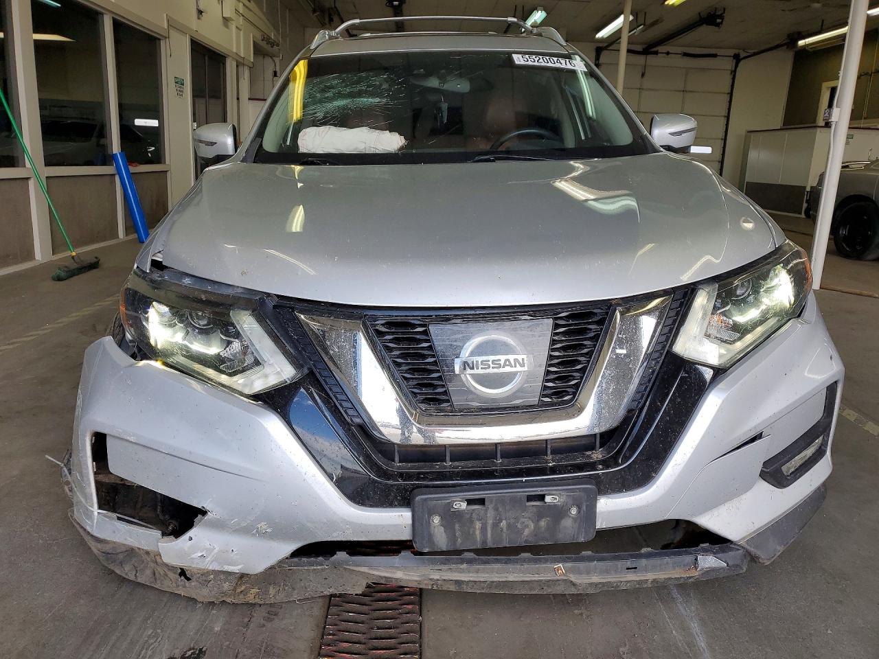 2017 NISSAN ROGUE