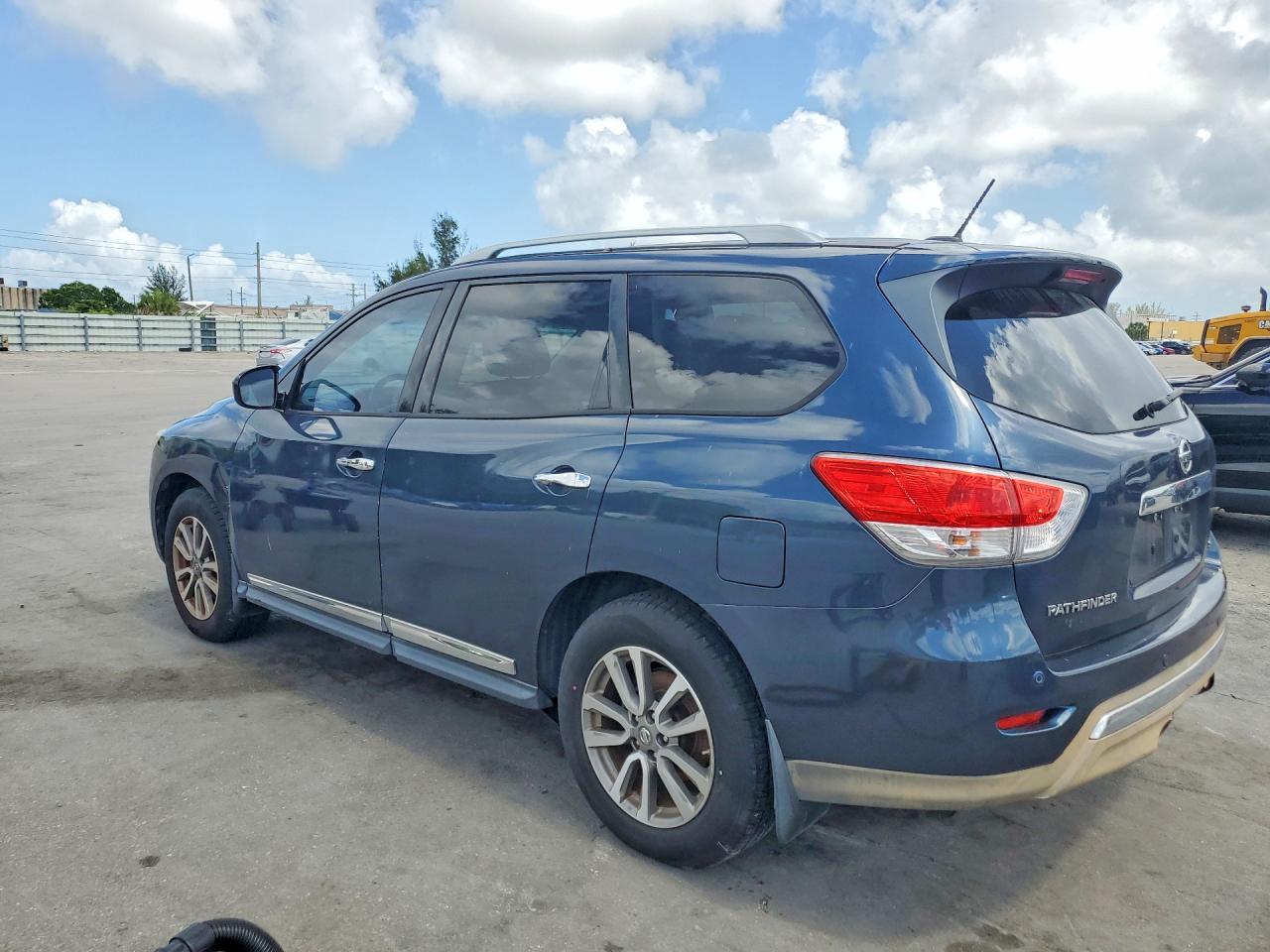 2014 NISSAN PATHFINDER