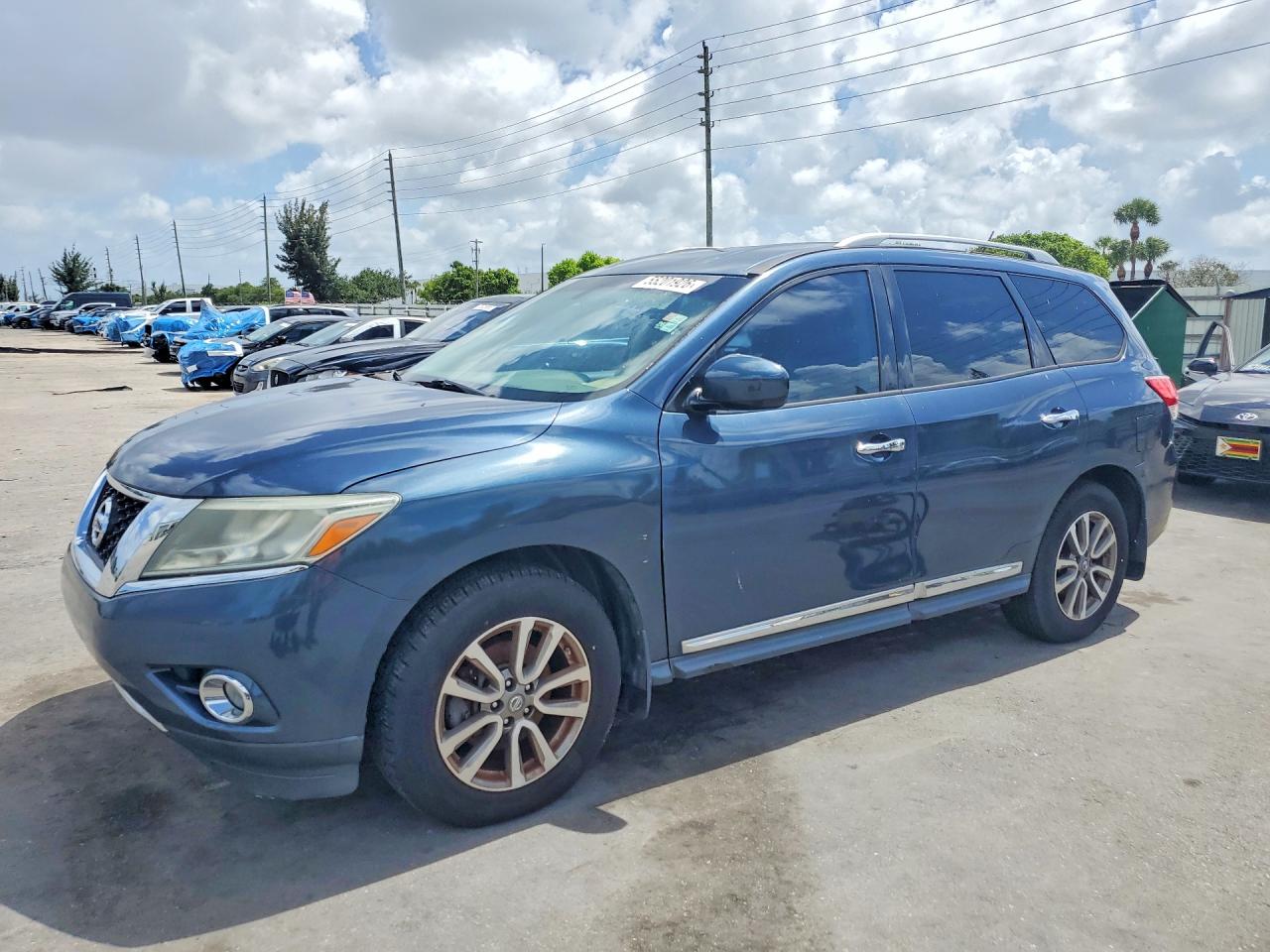 2014 NISSAN PATHFINDER