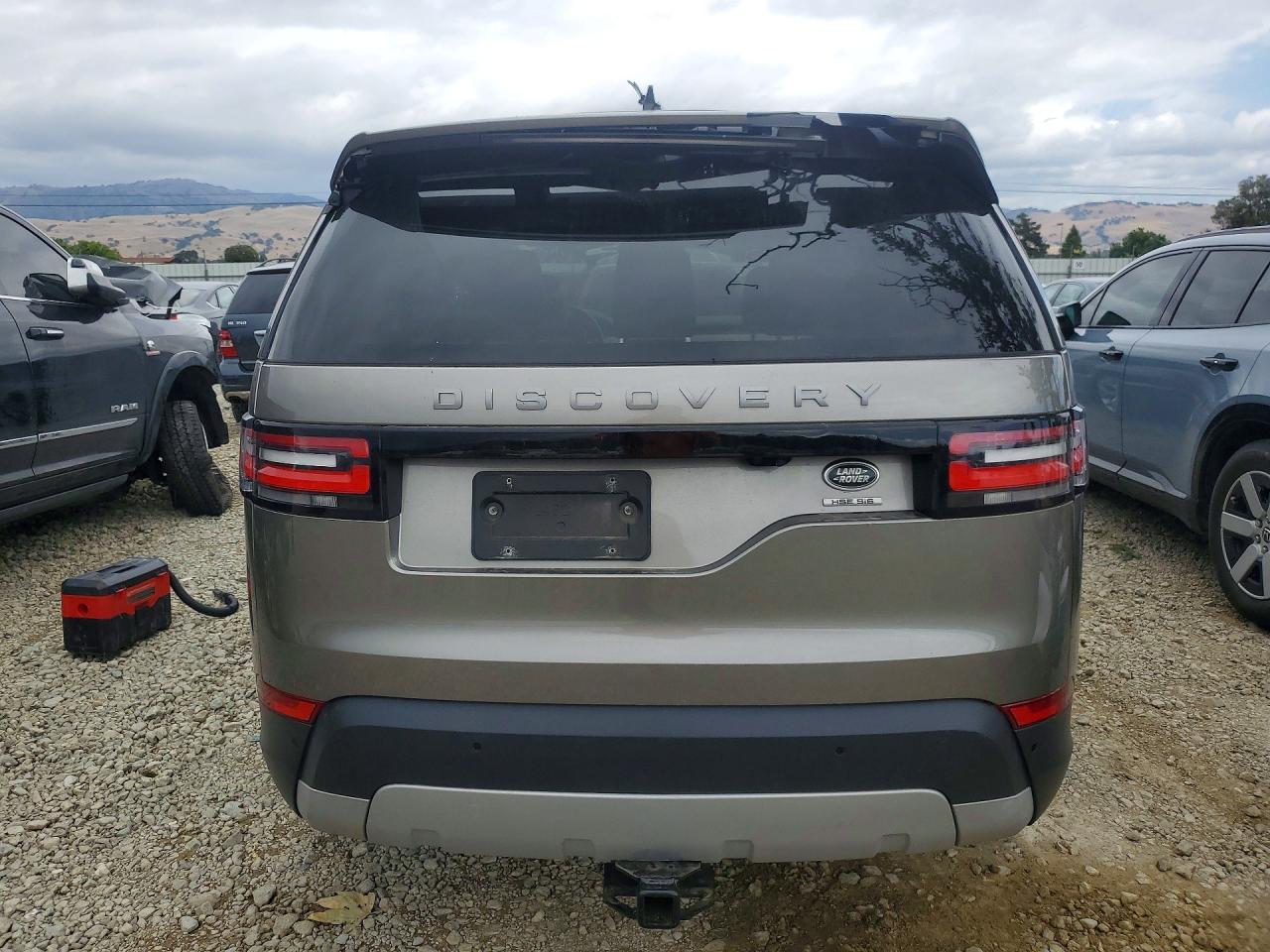 2019 LAND ROVER DISCOVERY