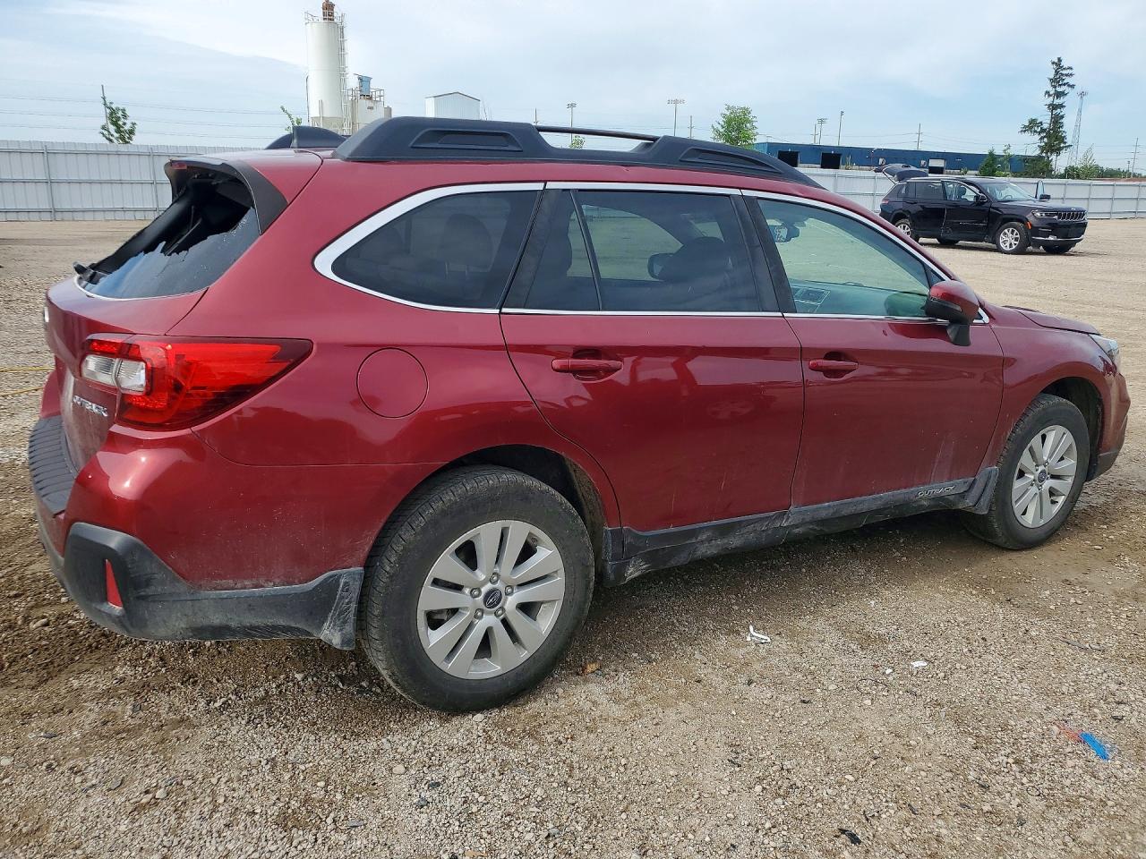 2018 SUBARU OUTBACK