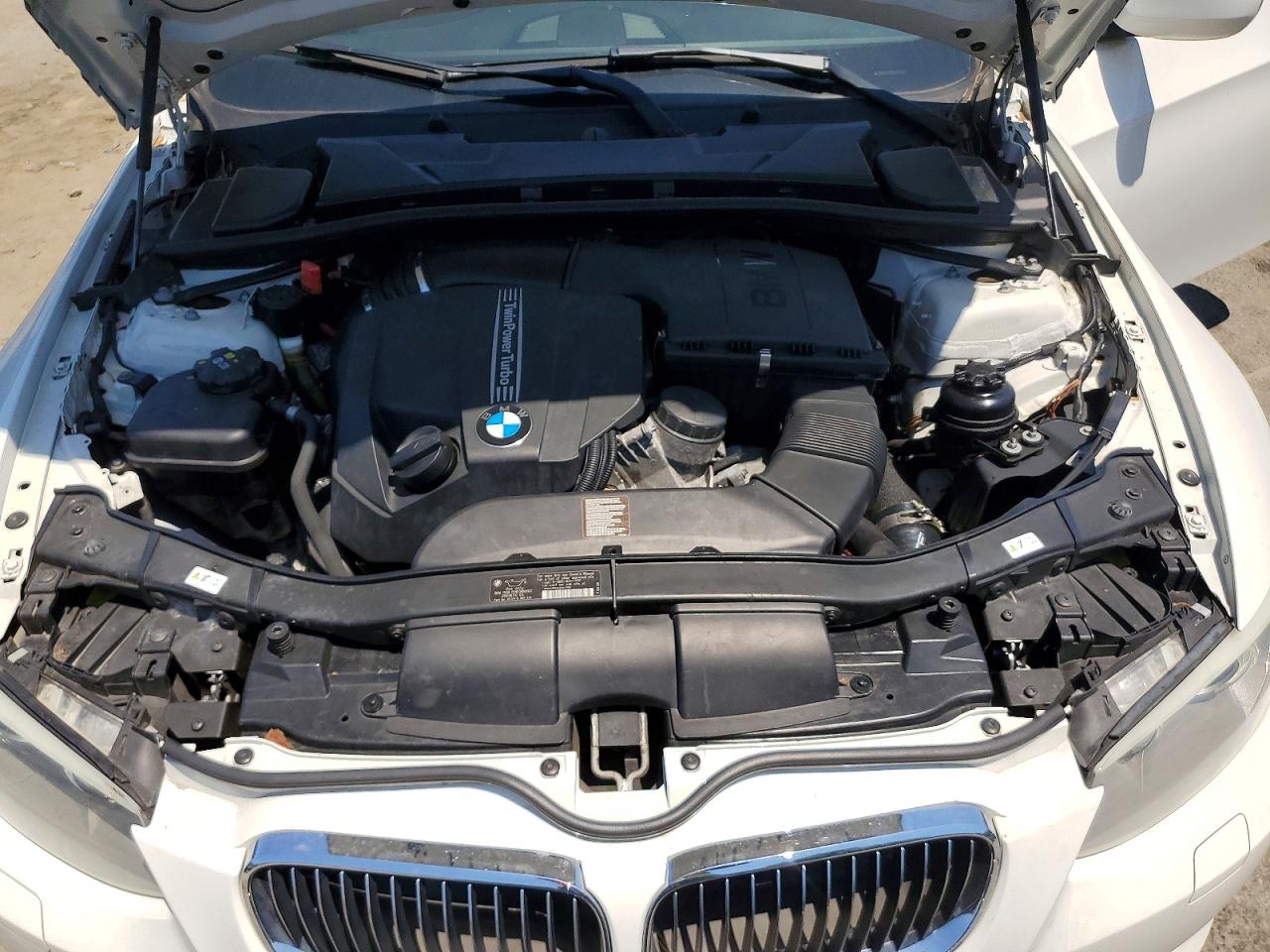 2011 BMW 3 SERIES